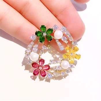 

Vintage Flower Brooches for Women with Pearl Bling Cubic Zirconia Wreath Brooch Pins Clothing Wedding Jewelry Accessories broche