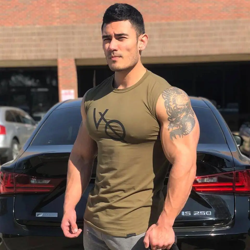 

Men's Muscle Fitness Sleeveless Sports Quick Dry Vest Fitness Running Sleeveless T-shirt Breathable Slim Training Wear Tank Top