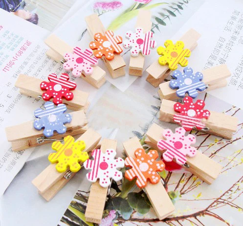 12Pcs/Pack Hot Sale Flowers Small Wooden Clip Photo Folder Message Ticket Holder Storage Clip School Office Supply