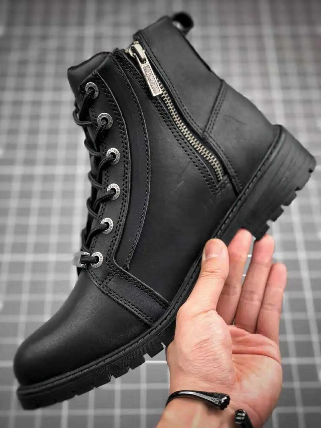 

Men's Racing Riding Boots Winter Motorcycle Boots Retro Moto Racing Martin Ankle Boots Keep Warm Genuine Leather Motorbike Shoes