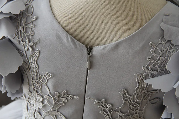 4211488577_2017450901