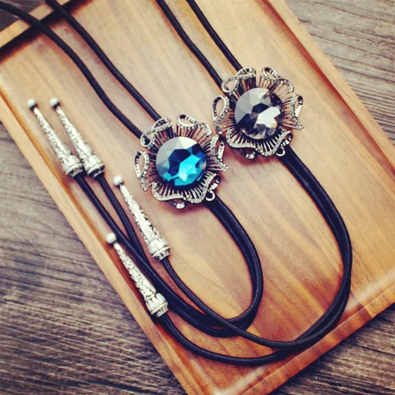 

Hot Collar Rope Vintage Crystal Bolo Tie Men's Gem Bow tie Ties For Men Necklace accessories Wedding Necktie