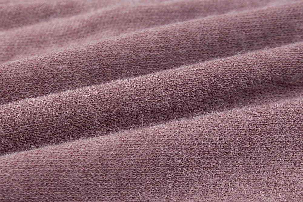 6777950417_1826084151