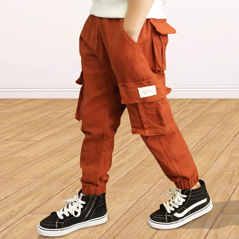 Модные детские штаны для мальчиков Хлопковые Штаны-шаровары брюки со множеством карманов с лентами осенние детские повседневные штаны с эластичной резинкой на талии для мальчиков
