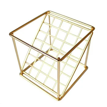

Geometric Flower Stand Wrought Iron Square Oblique Grid Geometric Air Plants Flower Stand Holder (Not Including Plants)