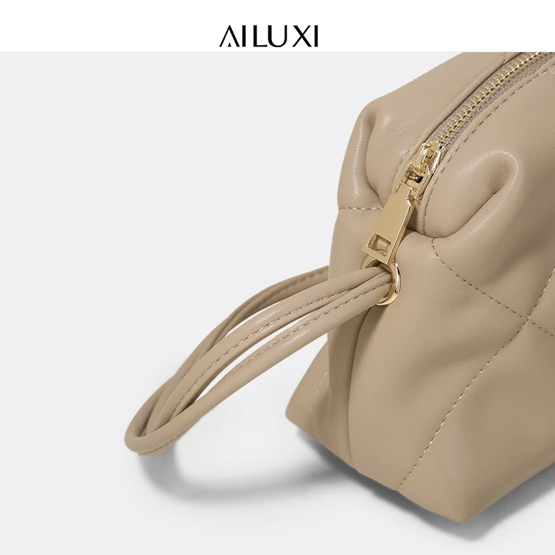 Cloud Bag Pleated Bag New Women's Bag Fashion Crossbody Bag Mini Handbag
