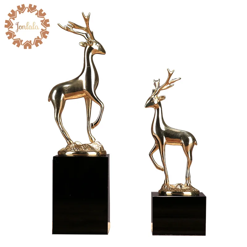 

Creative Home Golden Copper Deer Decor Abstract Metal Milu Deer Decor Elk Figurine Decorative Metal Statue Best Xmas Gift