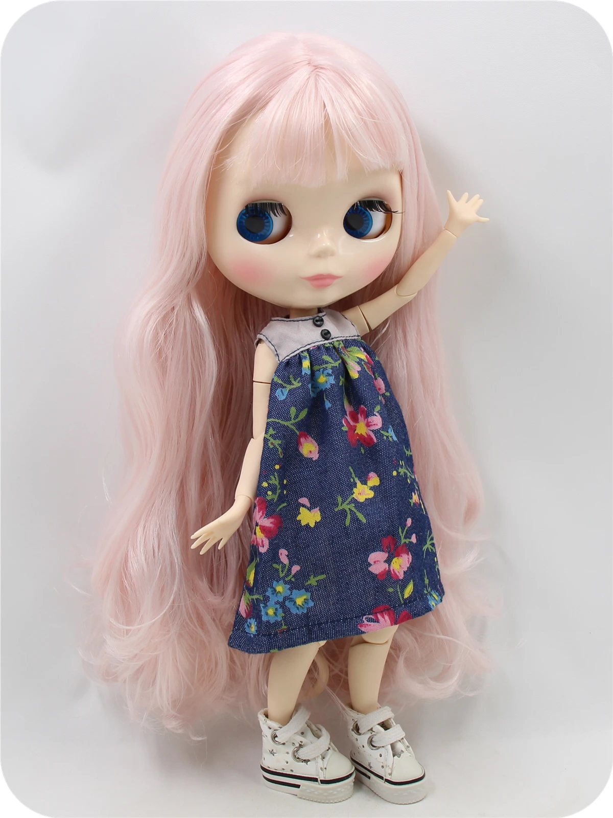 Neo Blythe Doll with Pink Hair, White Skin, Shiny Cute Face & Custom Jointed Body 2