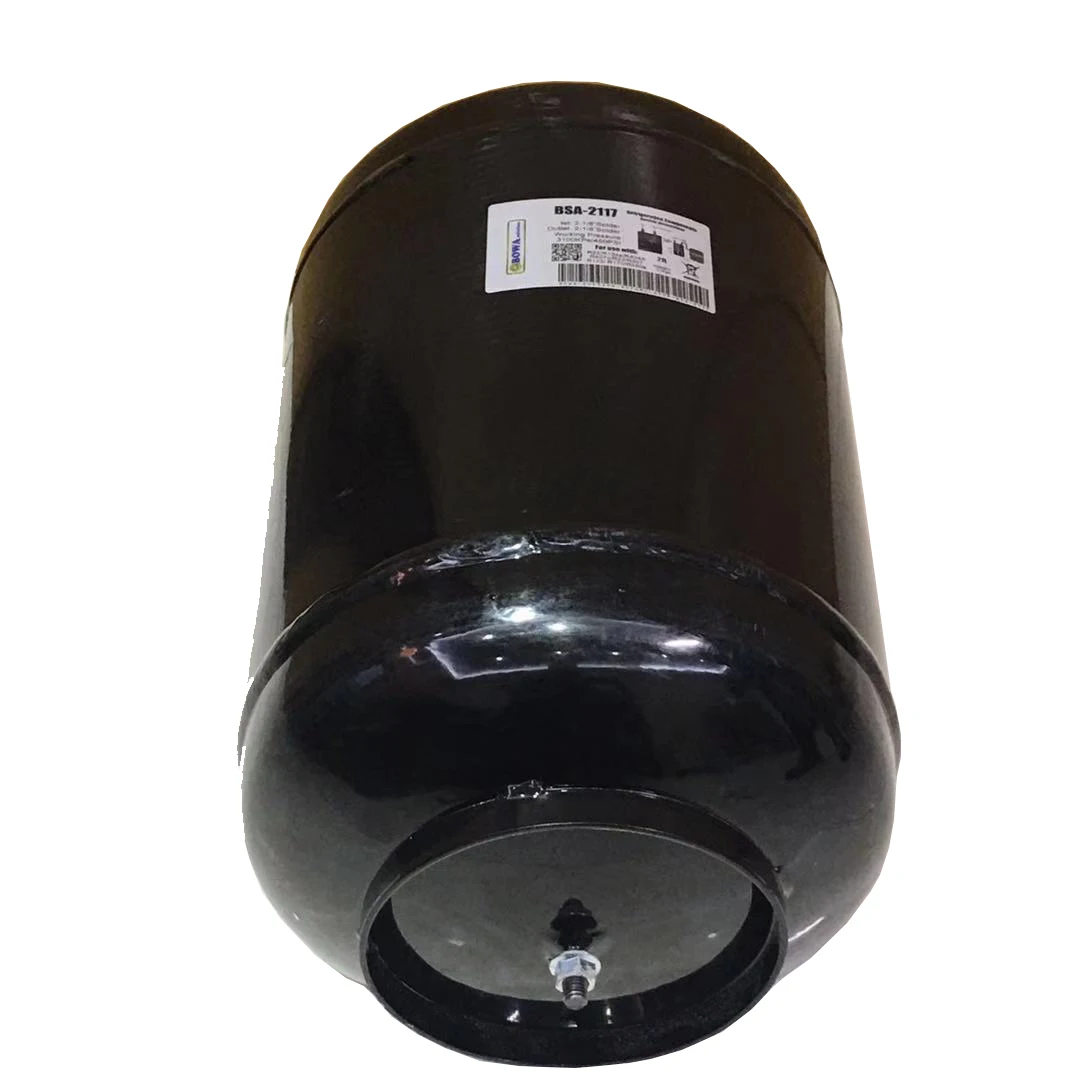 

21L accumulator with 2-1/8" solder connection is great choice for single stage screw compressor unit, such as HSN/HSK 6461