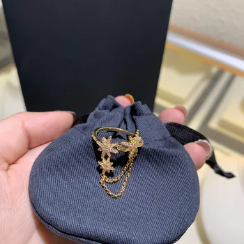 

Japanese and Korean fashion three meteor tassel chain ring women's six pointed star ring light luxury