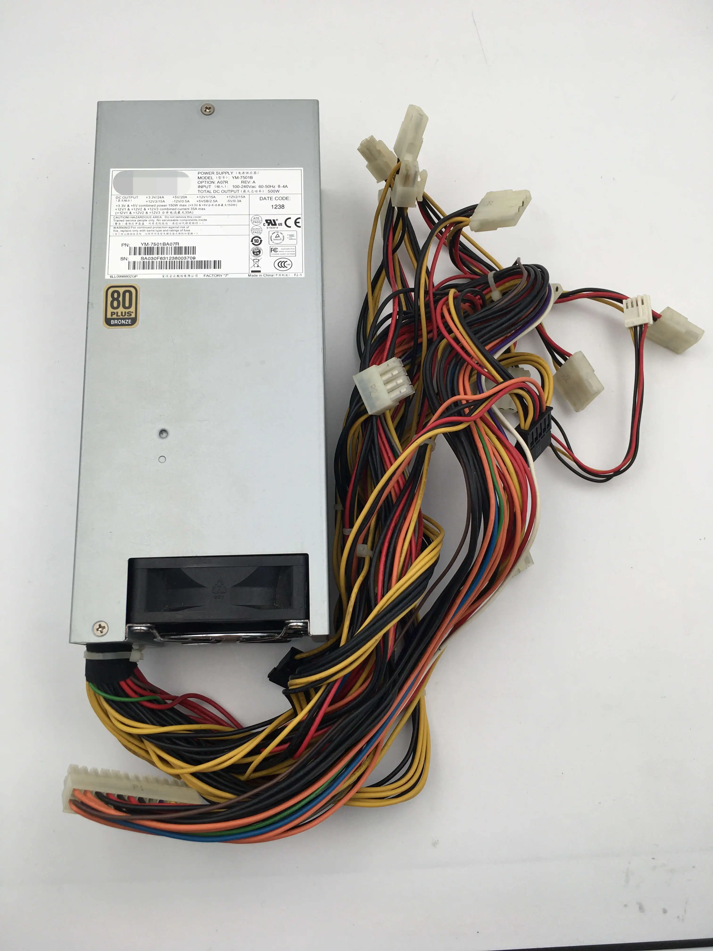 

YM-7501B для серверного блока питания номиналом 500 Вт 2U