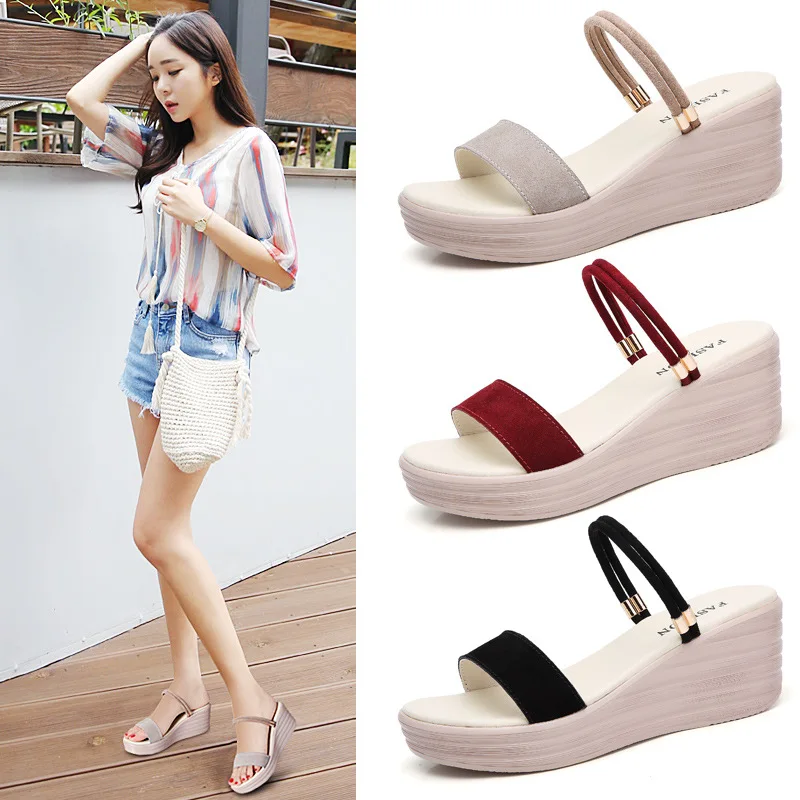 

Hot Selling 2019 Summer Slanted Heel Women's Extra High Sandals Thick Bottomed Platform-Style Elegant A- line Sandals