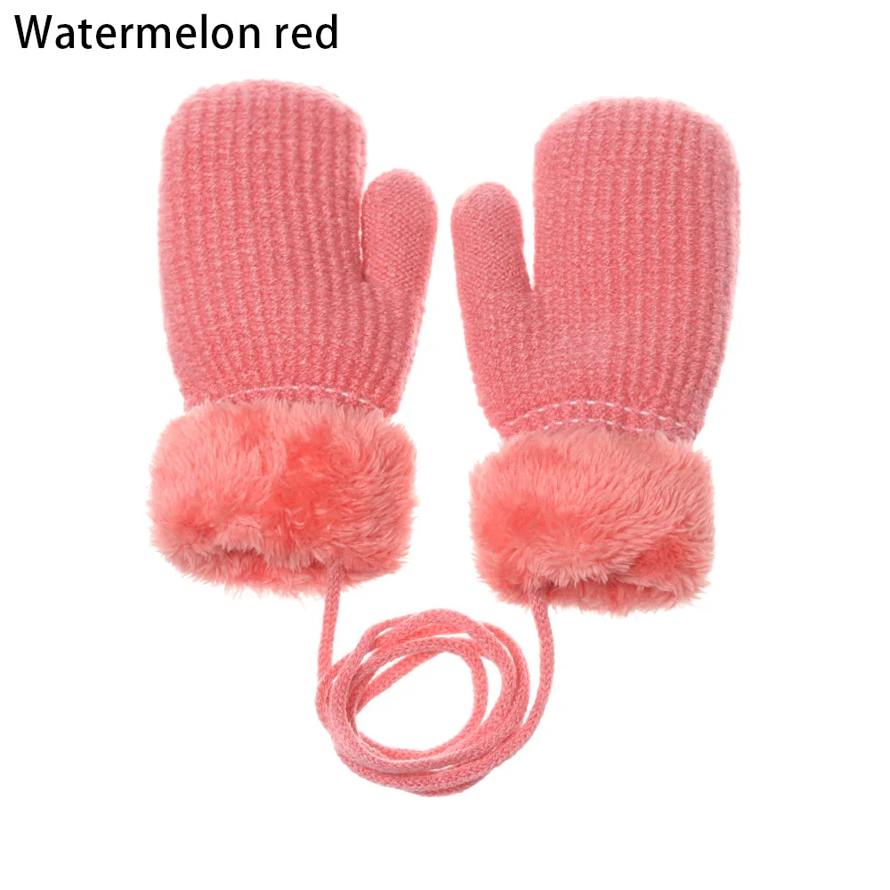 watermelon red 1 пара новых зимних детских милых вязаных перчаток для мальчиков и девочек, теплые рукавицы на веревочке, перчатки для детей, подарки для малышей - Цвет: watermelon red
