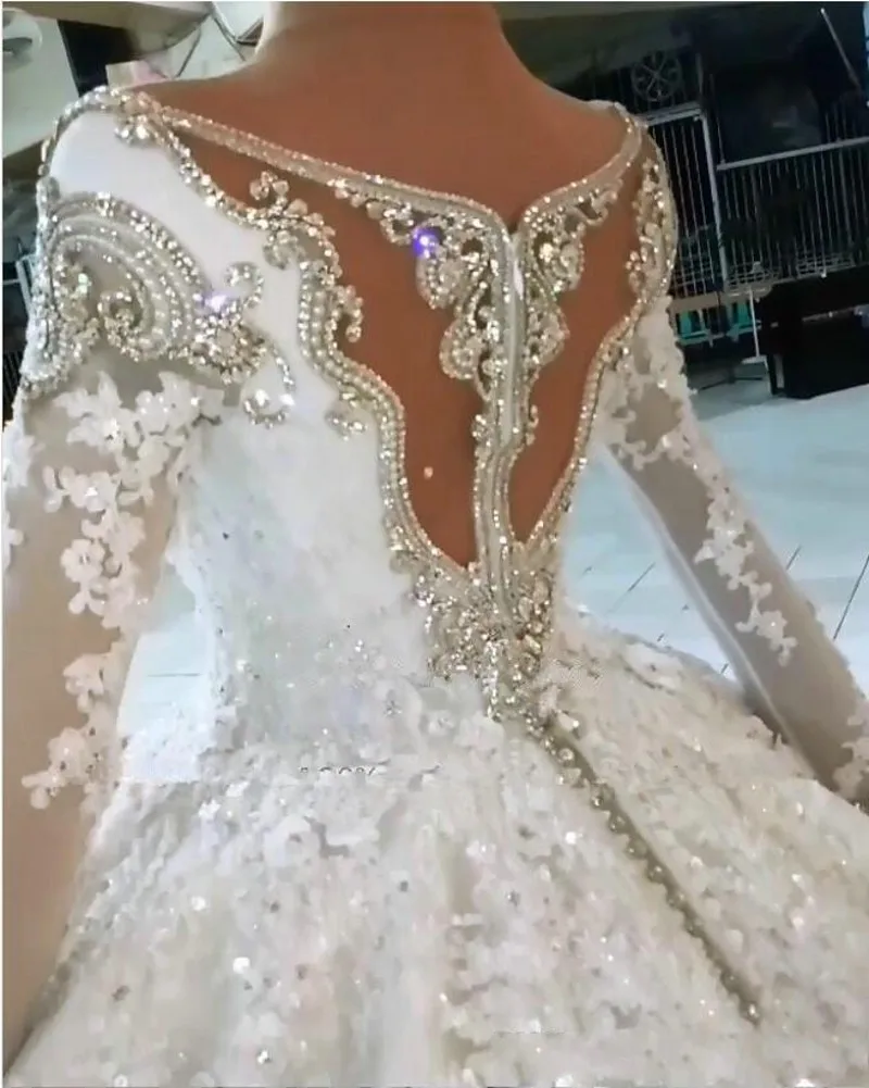 

Luxury New Flowers Wedding Dress 2024 Beading Crystal Long Sleeve Scoop Neck Plus Size Bridal Gowns Arabic Dubai Customed