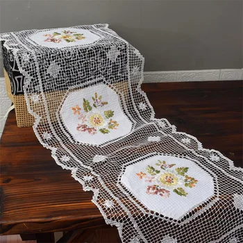 

Vintage Pastoral Style Cotton Hand Crochet Desk Runner Flag Pad Home Classical Furniture Tea Dining Table Bed Cabinet Decorative