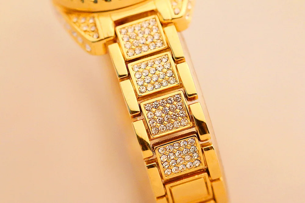 9701982783_381868954