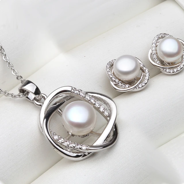 Silver Necklace Jewellery Set for Women. - Dazzling Pearl