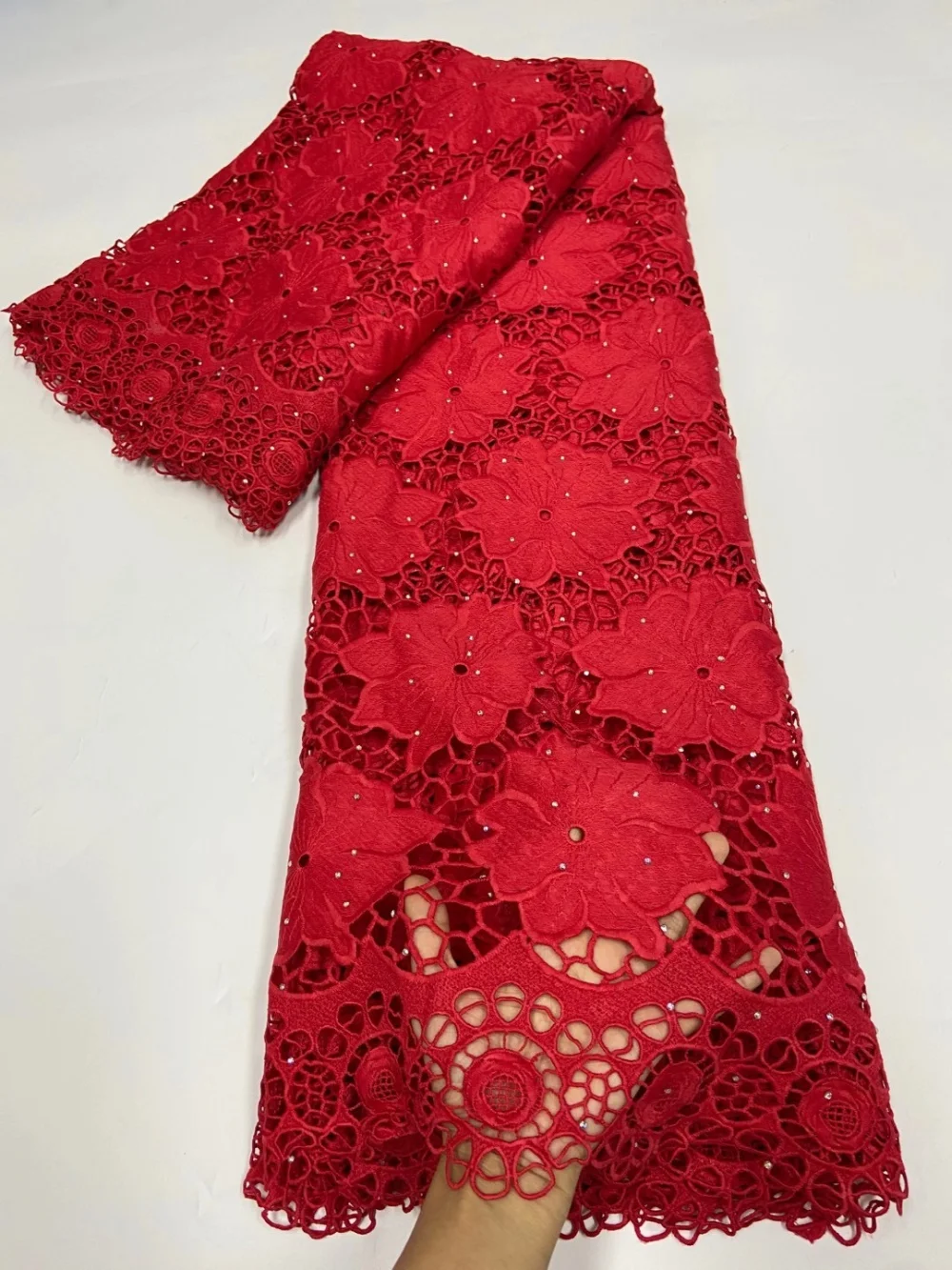 329A0E77273CBAAEF57B2FDF10BB29AB