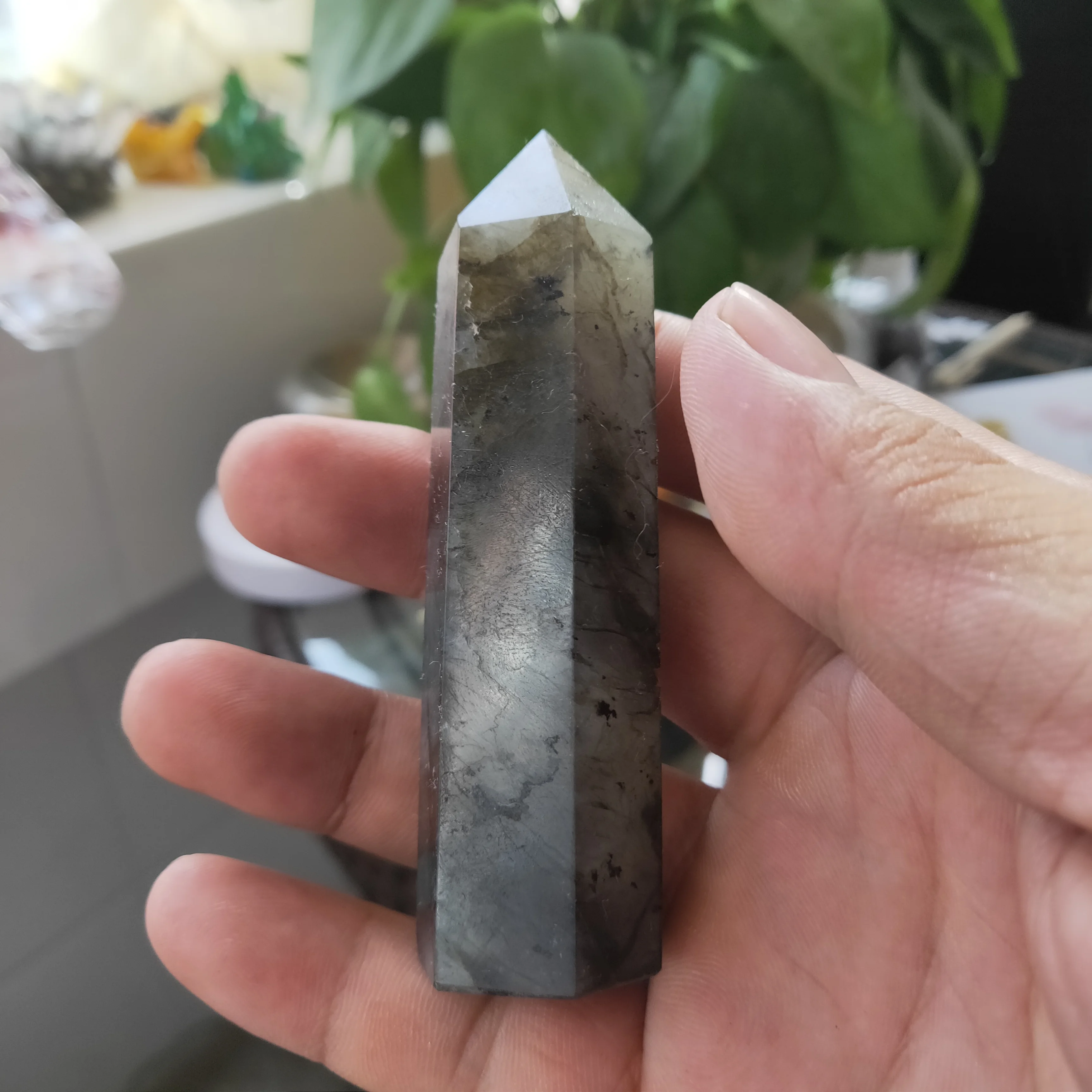 80gPull feldspar