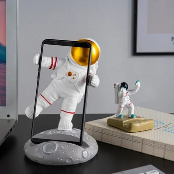 

Mobile Phone Bracket Nordic Home Decoration Accessories Resin Astronaut Character Model Desktop Decor Gift Living Room Decor