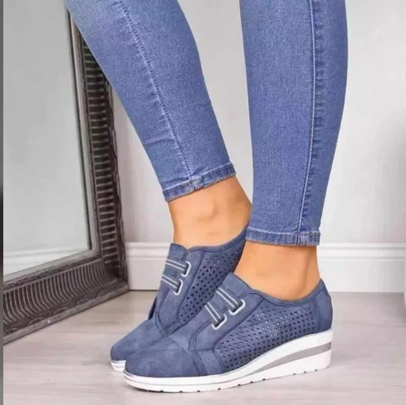 

Hollow Women Wedges Shoes Slip On Vulcanize Shoes Woman Platform Creepers Round Toe Breathable Ladies Casual Shoes AEZLZ361
