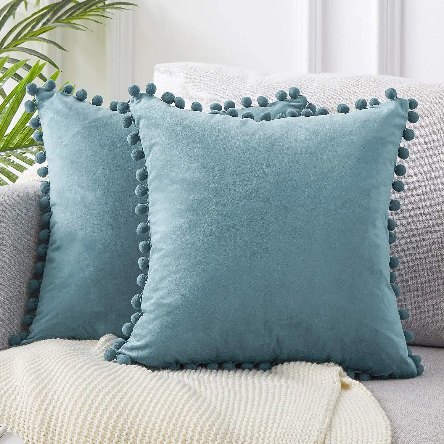 Velvet Decorative Cushion with Ball Home Decor Sofa Pillowcase  Pure Color Drop Ball Plush Car Home Office Throw Pillowcase 