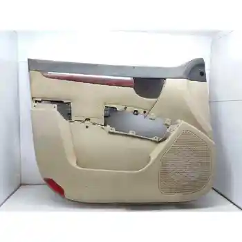 

823012B1901F TRIM FRONT LEFT DOOR HYUNDAI SANTAFE (BM)