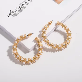 

2020 Fashion C Shaped Temperament Earring Korean Style New Simple Imitation Pearl Big Hoop Earrings for Women Boucle D'oreille