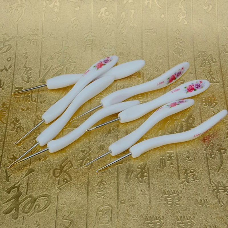 8Pcs/set Sweater Needle Crochet Hooks Set Haaknaalden Small Curved Handle Printing Crochet Weave Craft Yarn Sewing Needle