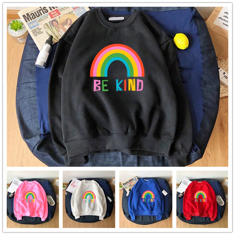 Женская толстовка с капюшоном Be Kind худи радужным принтом флисовая Свободная