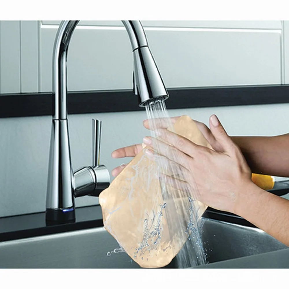 2385132738_1585109153