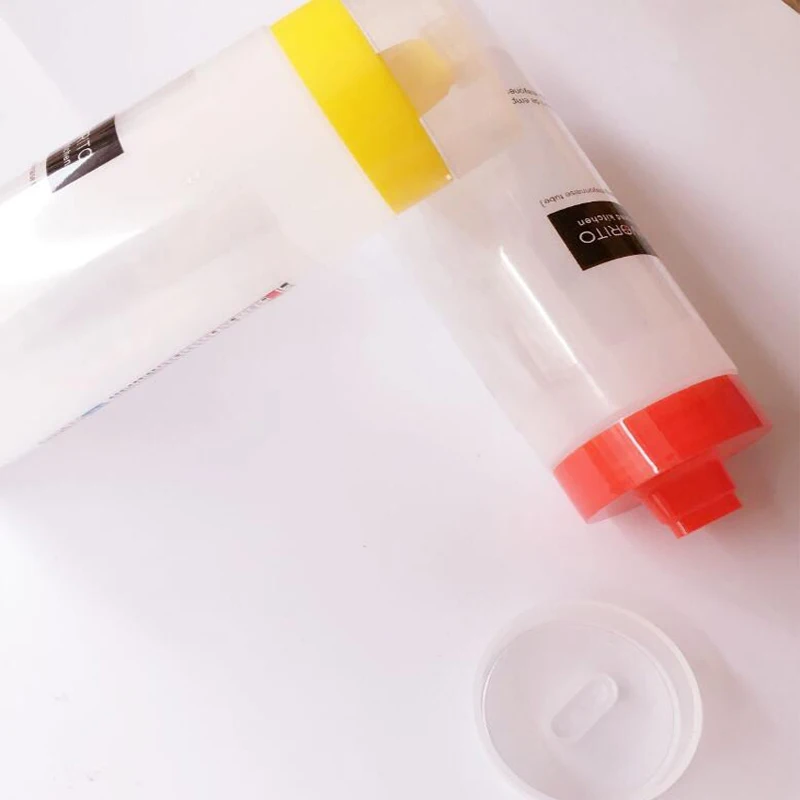 4 Holes Squeeze Sauce Bottle Cream Oil Jam Ketchup for Cake Decoration oil spray bottle refillable bottles oil bottle plastic storage bottle