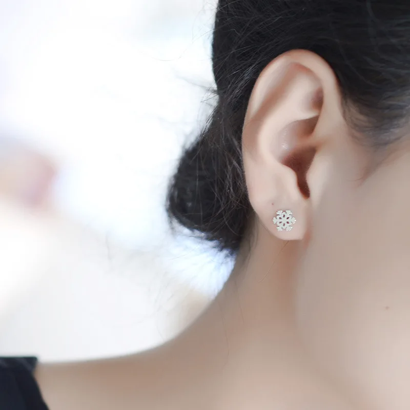 4403244793_1033353162