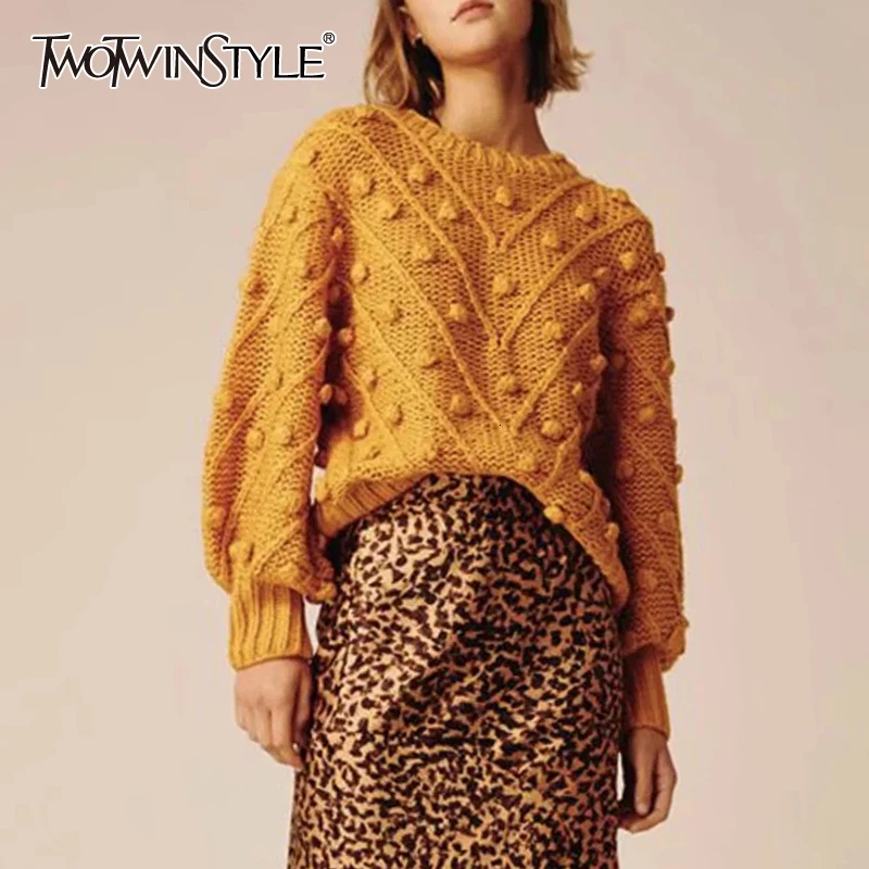 TWOTWINSTYLE вязаный лоскутный Пушистый свитер для женщин с круглым вырезом и длинным