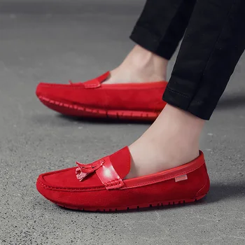 

Pig Leather Loafers Men Fashionable British Style Tassel Shoes for Men Luxury Brand Slip-on Dress Shoes Casual Mens Footwear