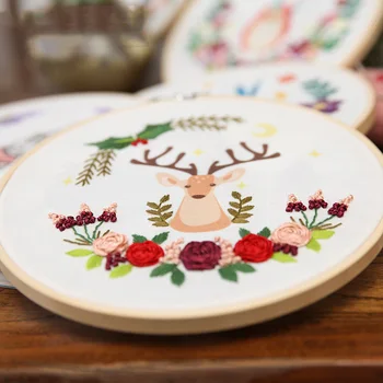 

DIY Flower Paintings Ribbon Embroidery Kit with Embroidery Hoop for Beginner Needlework Floral Cross Stitch Wall Painting Art