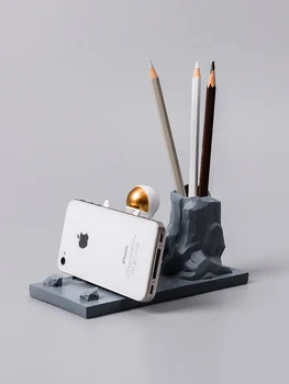 

Nordic style multifunctional mobile phone holder Astronaut sculpture home decoration accessories Living room bedroom TV cabinet