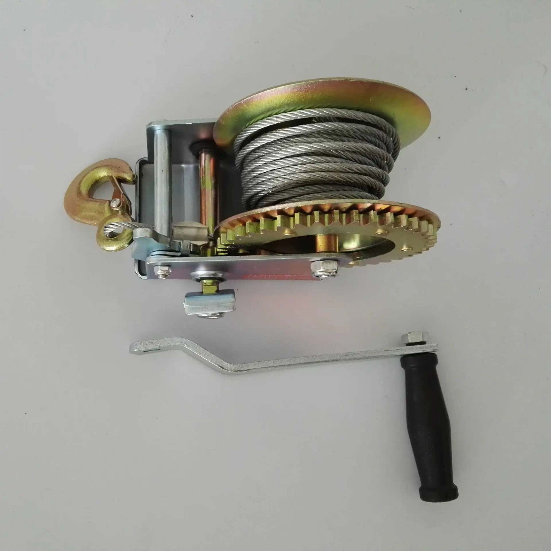 

Ningbo Sells Small-Sized Crane 2500lb Hand Winch Manual Hoist