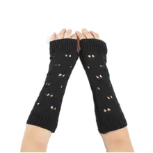Woman Ladies Fingerless Arm Warmers Winter Hollow heart shape Soft Knitted Mittens ST012