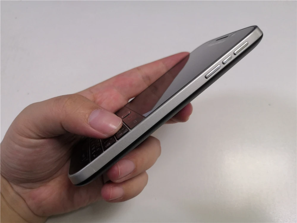 refurbished iphone xr Blackberry Q20 Classic Original 3.5 Inch Dual Core 16GB ROM 2GB RAM 4G LTE 8MP Bluetooth WIFI Unlocked Smartphone second hand iphone