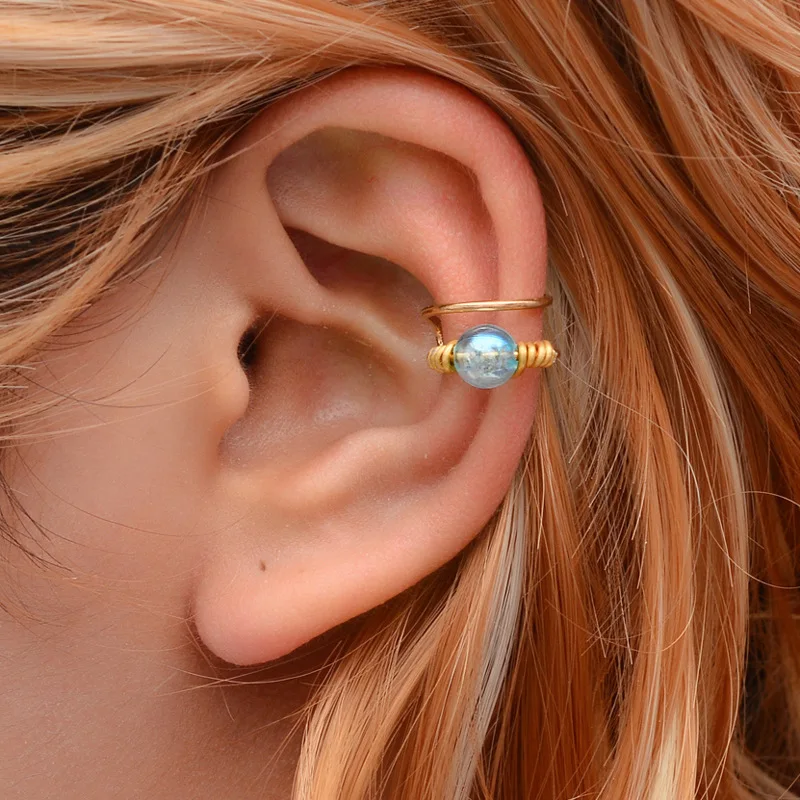 

1Pcs Ear Cuff with Gold Color Hollow Out Bead Simple Clip Earrings without Piercing Jewelry
