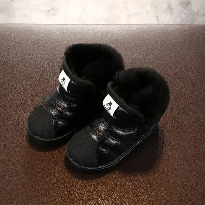 Детская повседневная обувь новые зимние ботинки martin с кроличьим мехом обувь для мальчиков и девочек модные кожаные мягкие Нескользящие теплые зимние ботинки европейские размеры 21-30 - Цвет: Черный