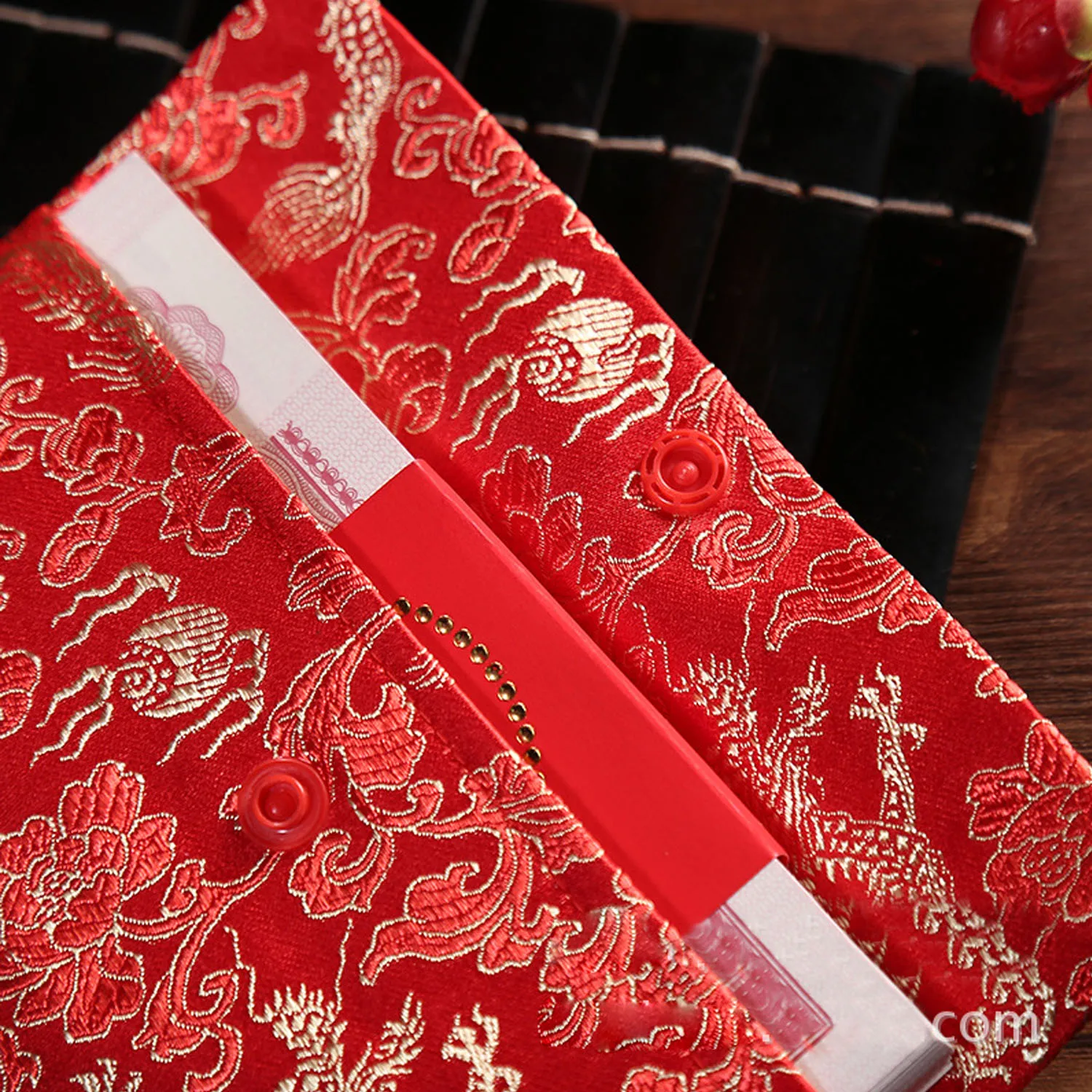 Besegad 1 пара парча красный конверты Hong Bao Монета на удачу пакеты с китайским узлом нефритовое кольцо для свинья год свадьба день рождения
