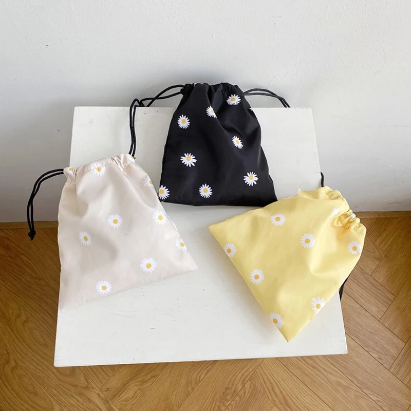 

2020 New Small Women Little Daisy Handbag Flower Drawstring Ladies Shoulder Bag Youth Female Brisk Marguerite Crossbody Phone