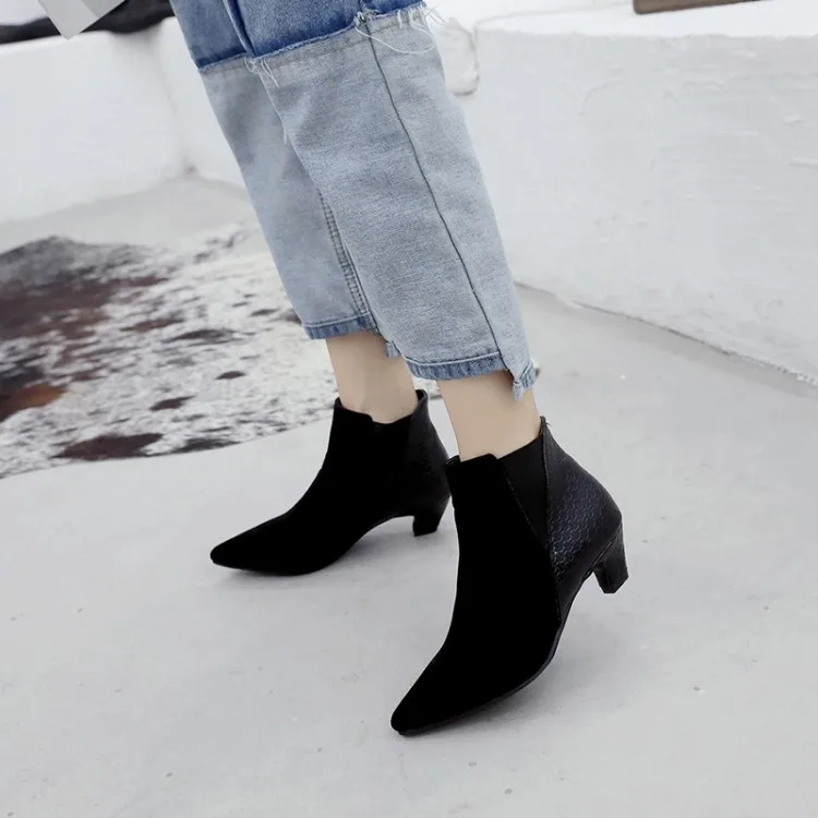 

Big Size 11 12 13 14 15 Ma'am Short boots Pure color Pointed Boot barrel Suede high-heeled boots