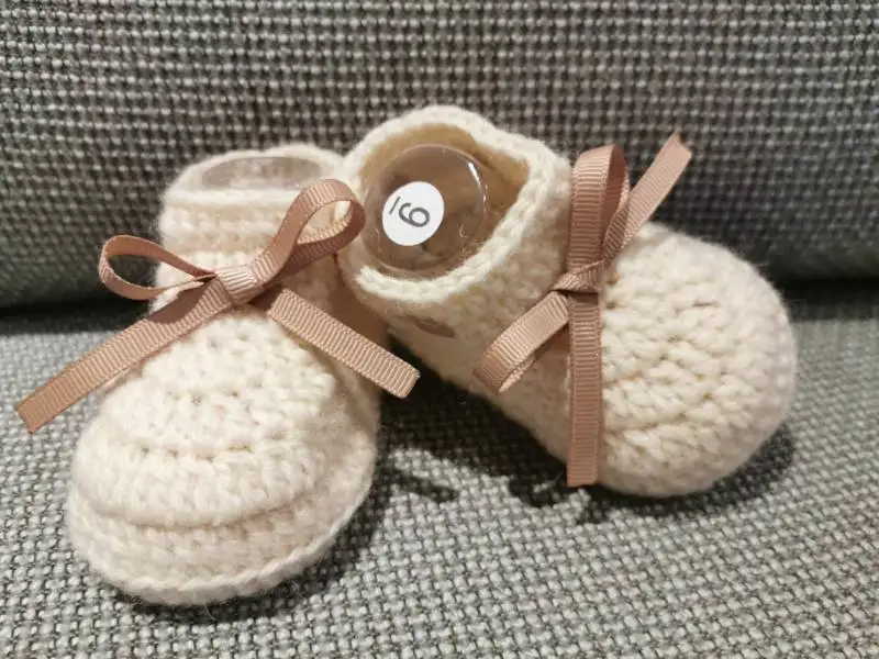 Hand woven lace bowknot short boots baby shoes walking shoes