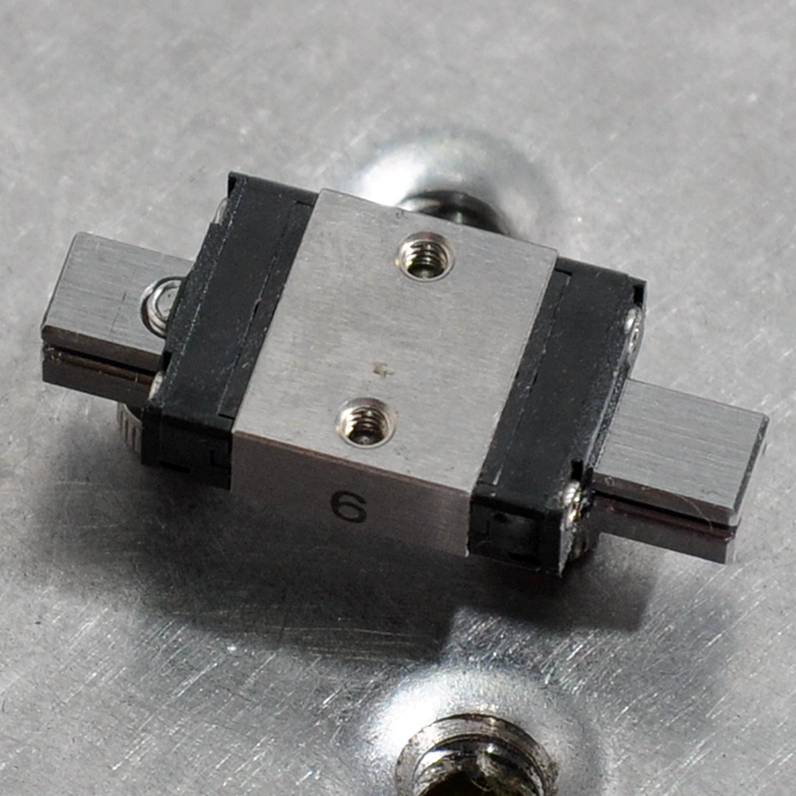   ̴ ̵ ̺,    ̴, 12*17mm