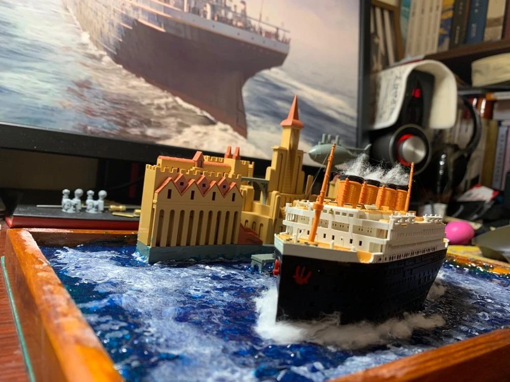 Q Version Collection Classic Titanic Seal Iceberg Port Scene Model Ship  Assemble Kit Free Shipping|Action Figures| - AliExpress