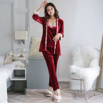 

Sexy Women Velour Pajamas Set Lady Strap Top Pants Sleepwear Home Wear Three Piece Nightgown Kimono Robe Bath Gown Nightdress