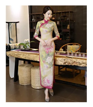 

Chinese Traditional Cheongsam New mid-sleeve Long Style Cheongsam Printed Cheongsam Slender Suede Velvet Cheongsam Elegant Qipao